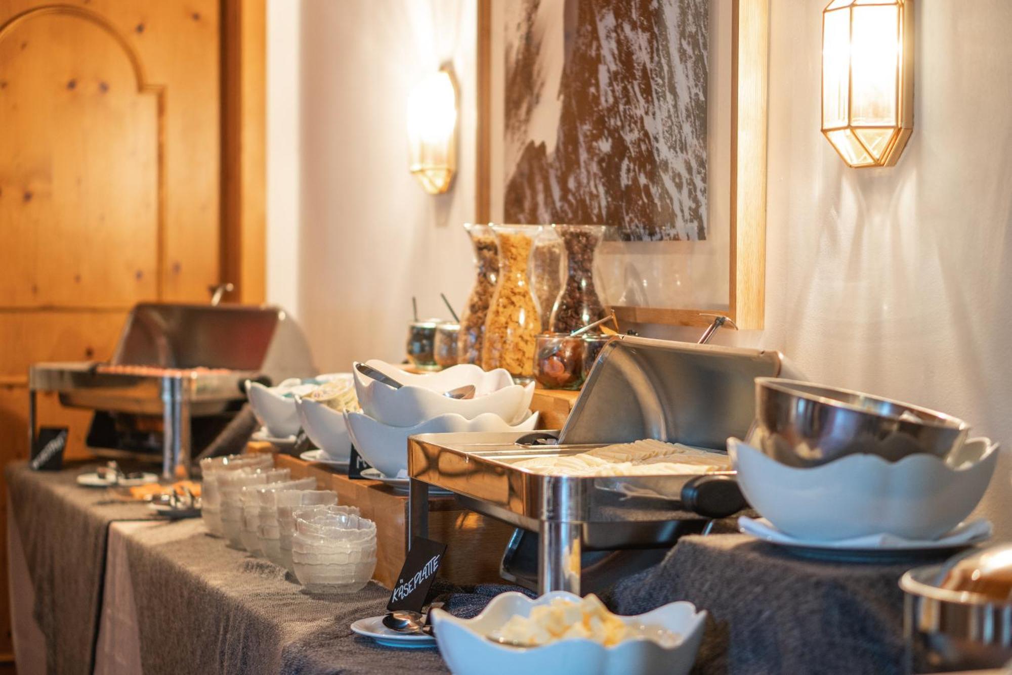 Studio Im Hotel Des Alpes Flims Zewnętrze zdjęcie